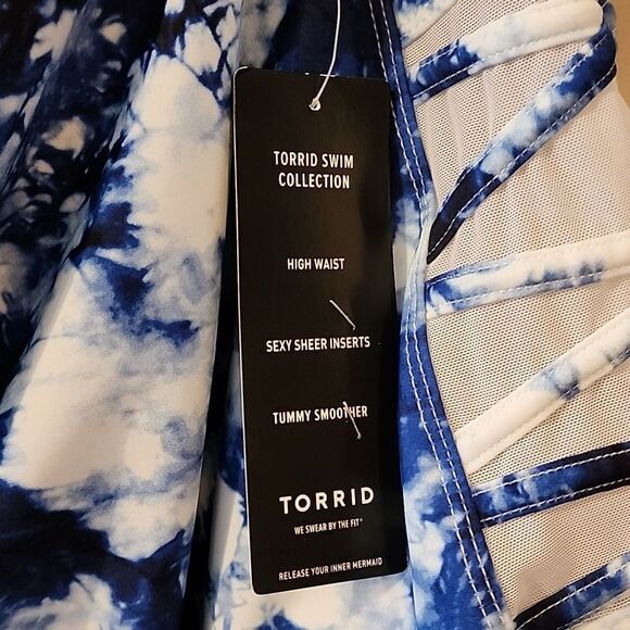 Torrid swim 🏊♂️ bottom Size 6 - Picture 4 of 4